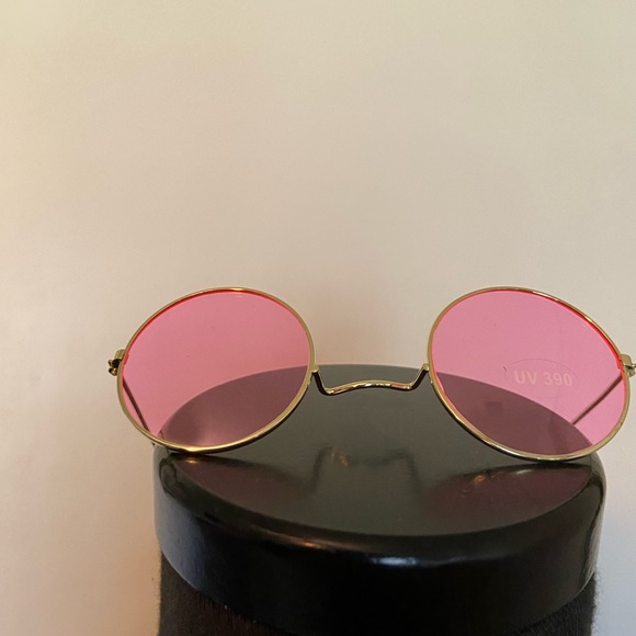 Rose Tinted Circle Sunglasses - Picture 2 of 4